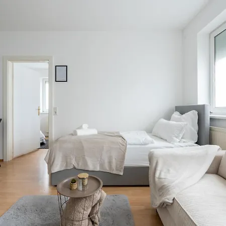 Steyr Comfort Lodge - Apartment Mit Kamin & Parkplatz * Steyr