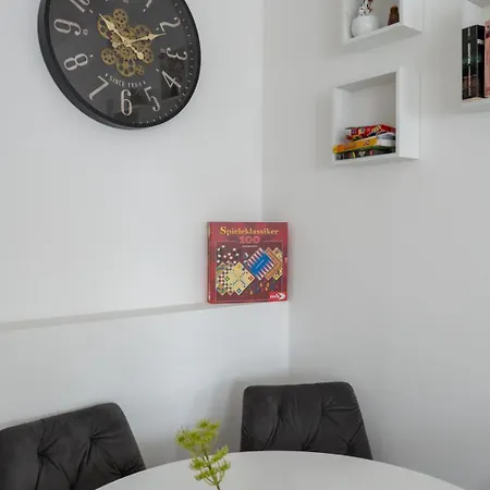 Comfort Anytime Check In For Business And Family Apartment Steyr