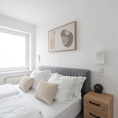 Apartment Comfort Anytime Check In For Business And Family *