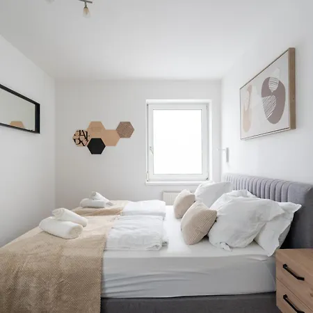 Steyr Comfort Lodge - Apartment Mit Kamin & Parkplatz Apartment Steyr