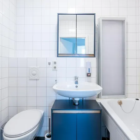 Apartment Comfort Anytime Check In For Business And Family