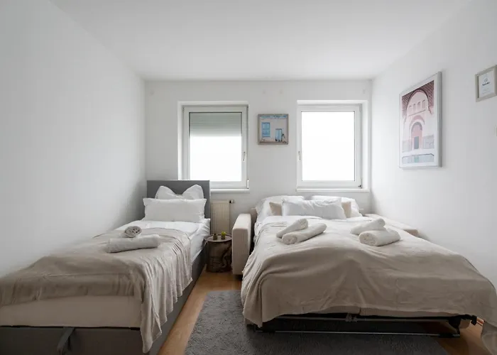 Comfort Anytime Check In For Business And Family Апартаменты *