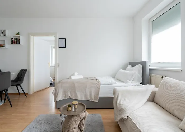 Comfort Anytime Check In For Business And Family * Штайр